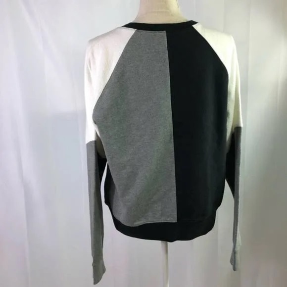 Juicy Couture For UO Color Block Crew-Neck Sweatshirt - Picture 4 of 8